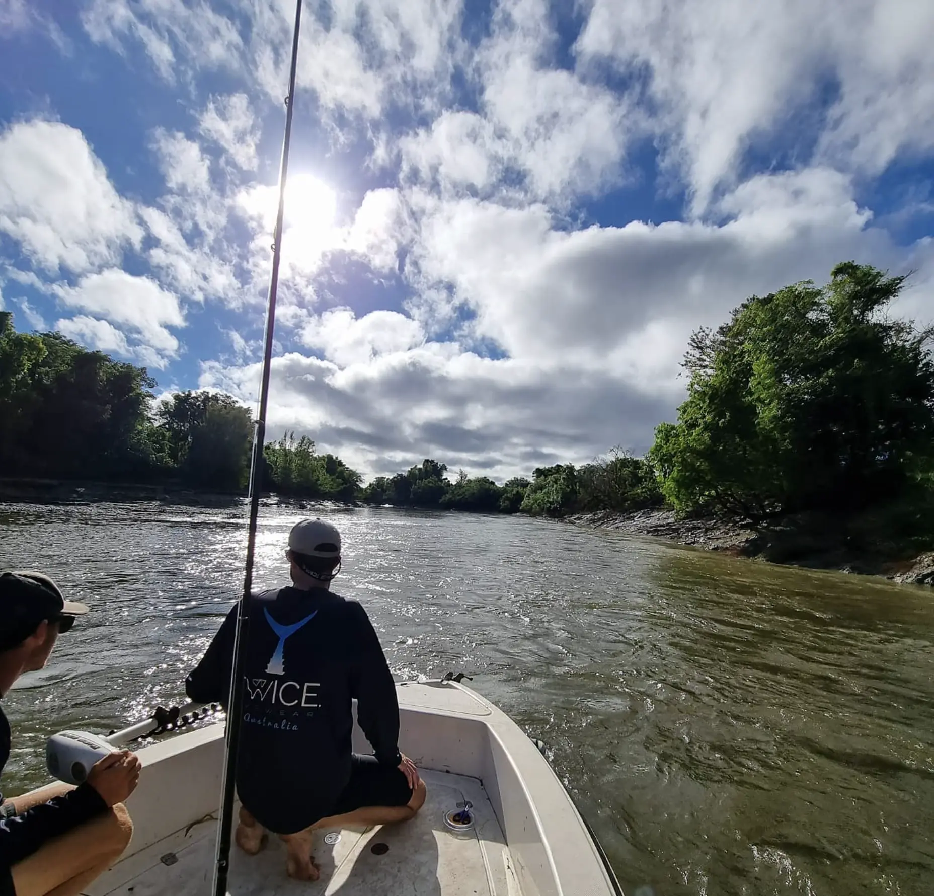 Cruises, Fishing & Wildlife Encounters