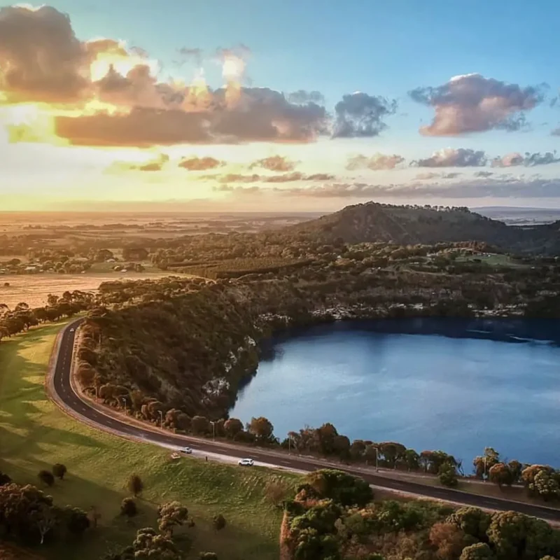 Discover Mount Gambier