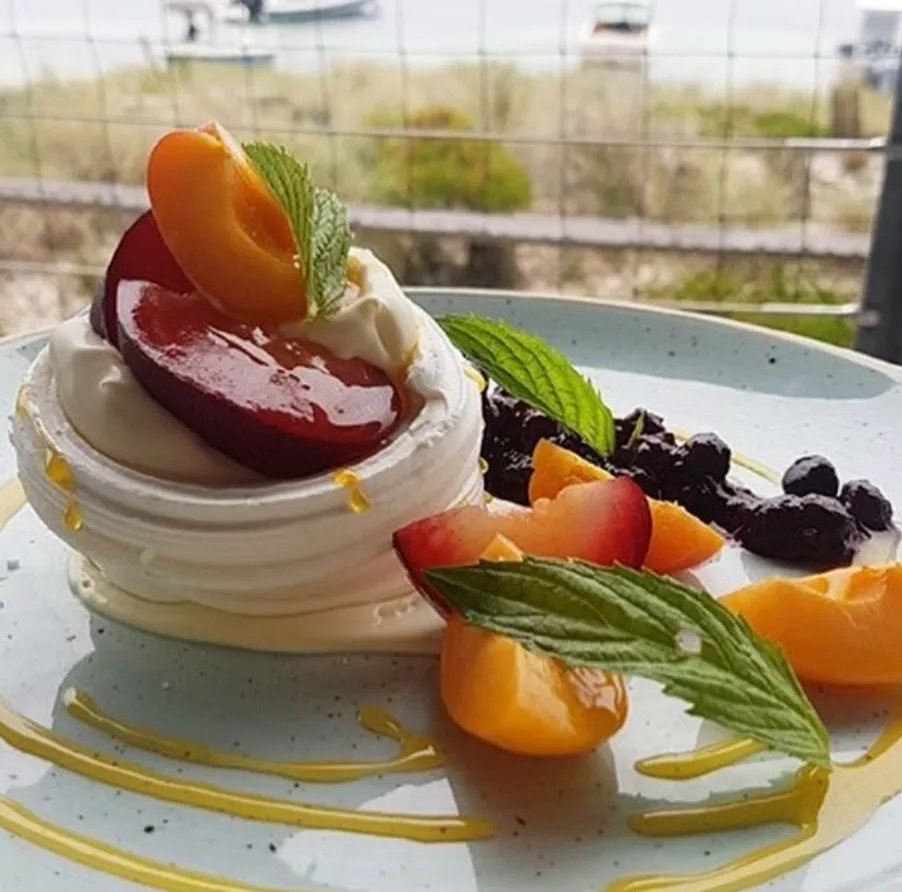 Enjoy dining at the top restaurants on Rottnest Island