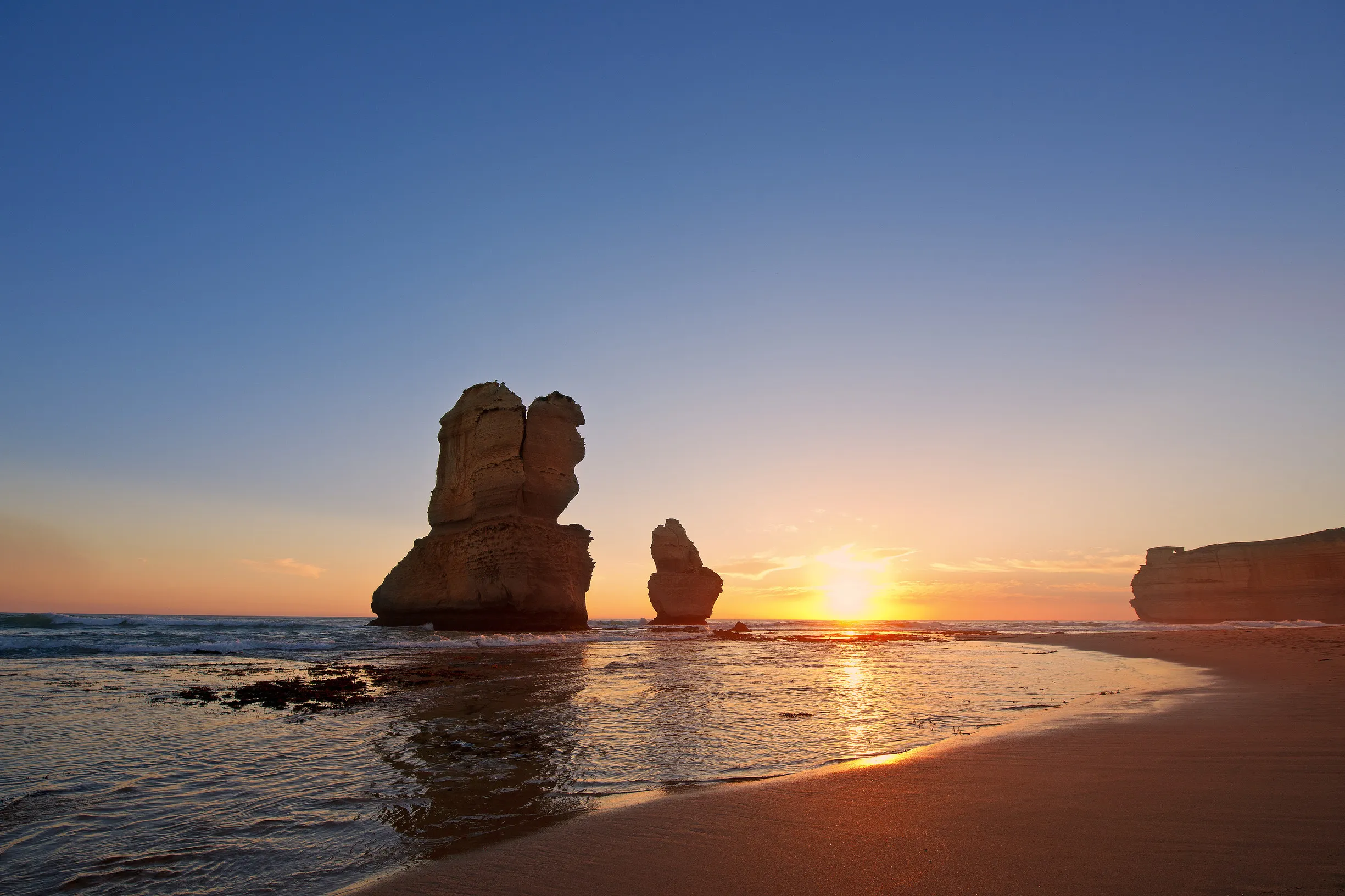 History 12 Apostles