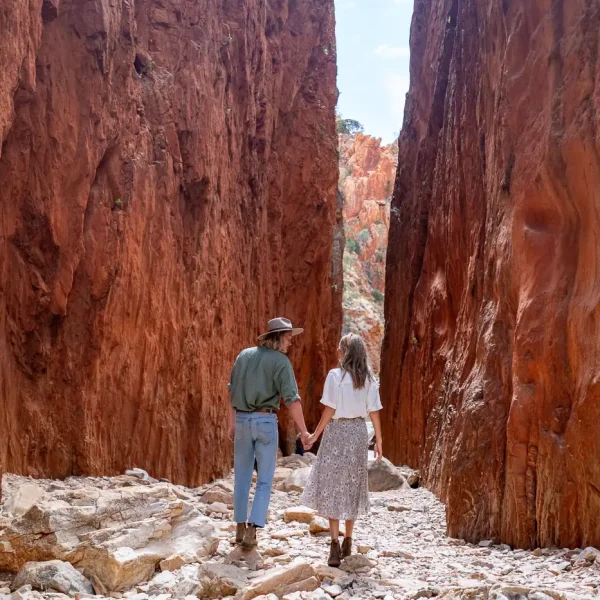 Larapinta walking tour