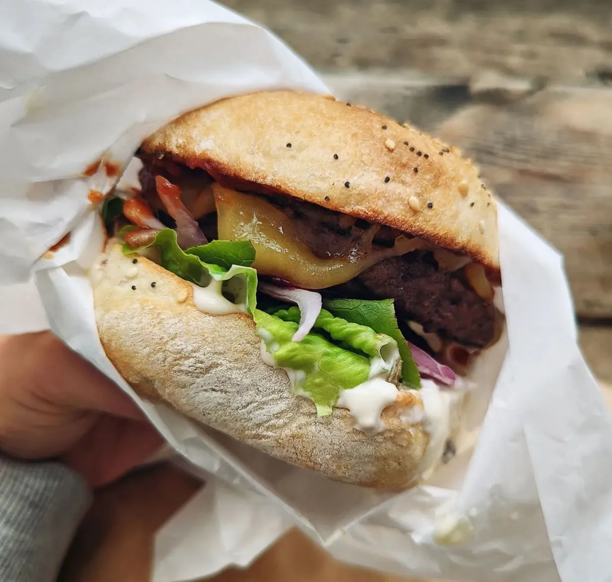 SPEND QUALITY TIME IN LORNE