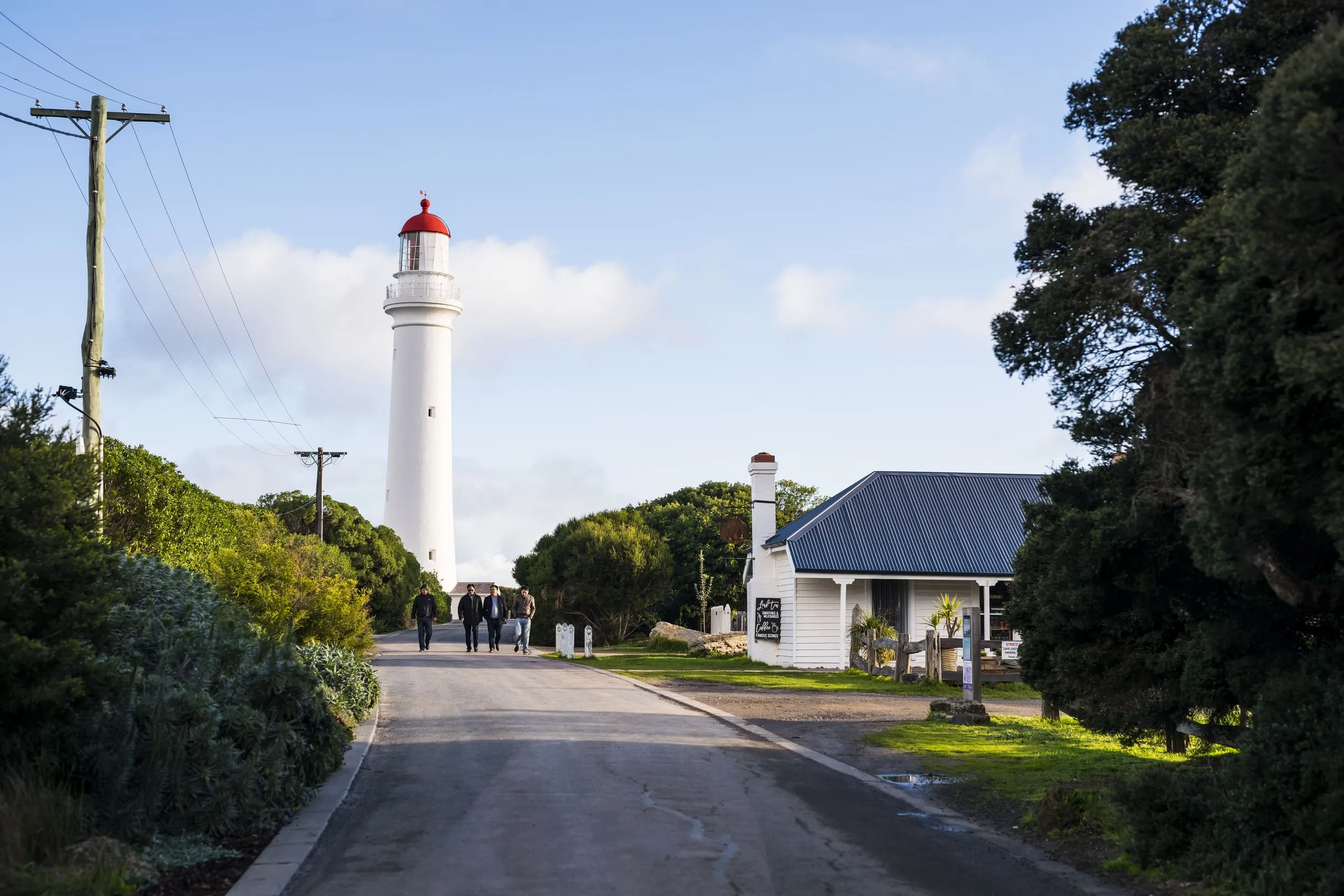 See the sunset at Split Point Lighthouse in Airey Inlet.