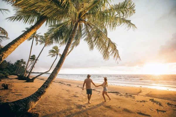 7 Day Brisbane to Cairns Tour with Whitsundays & Great Barrier Reef