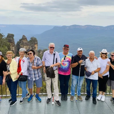 Blue Mountains with Vision Impaired Travellers with Cocky Guides