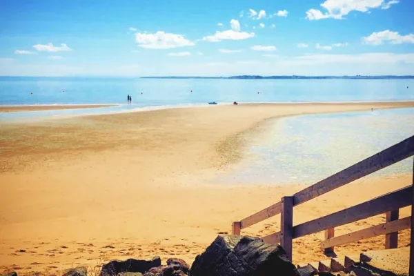 Cowes Beach