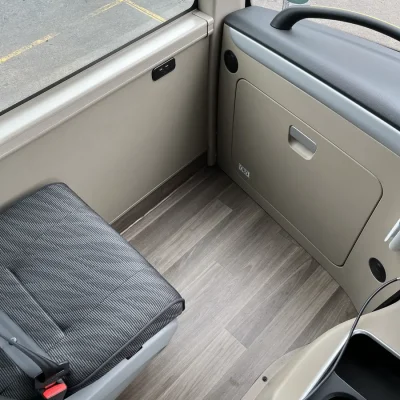Yutong 28-seater front passenger seat 2023