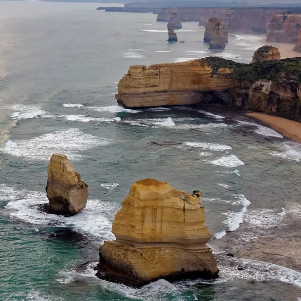 travel to melbourne from adelaide