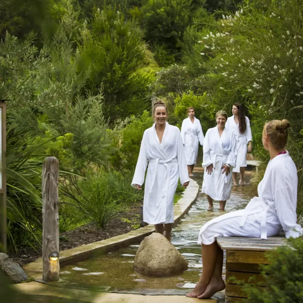 itinerary peninsula hot springs