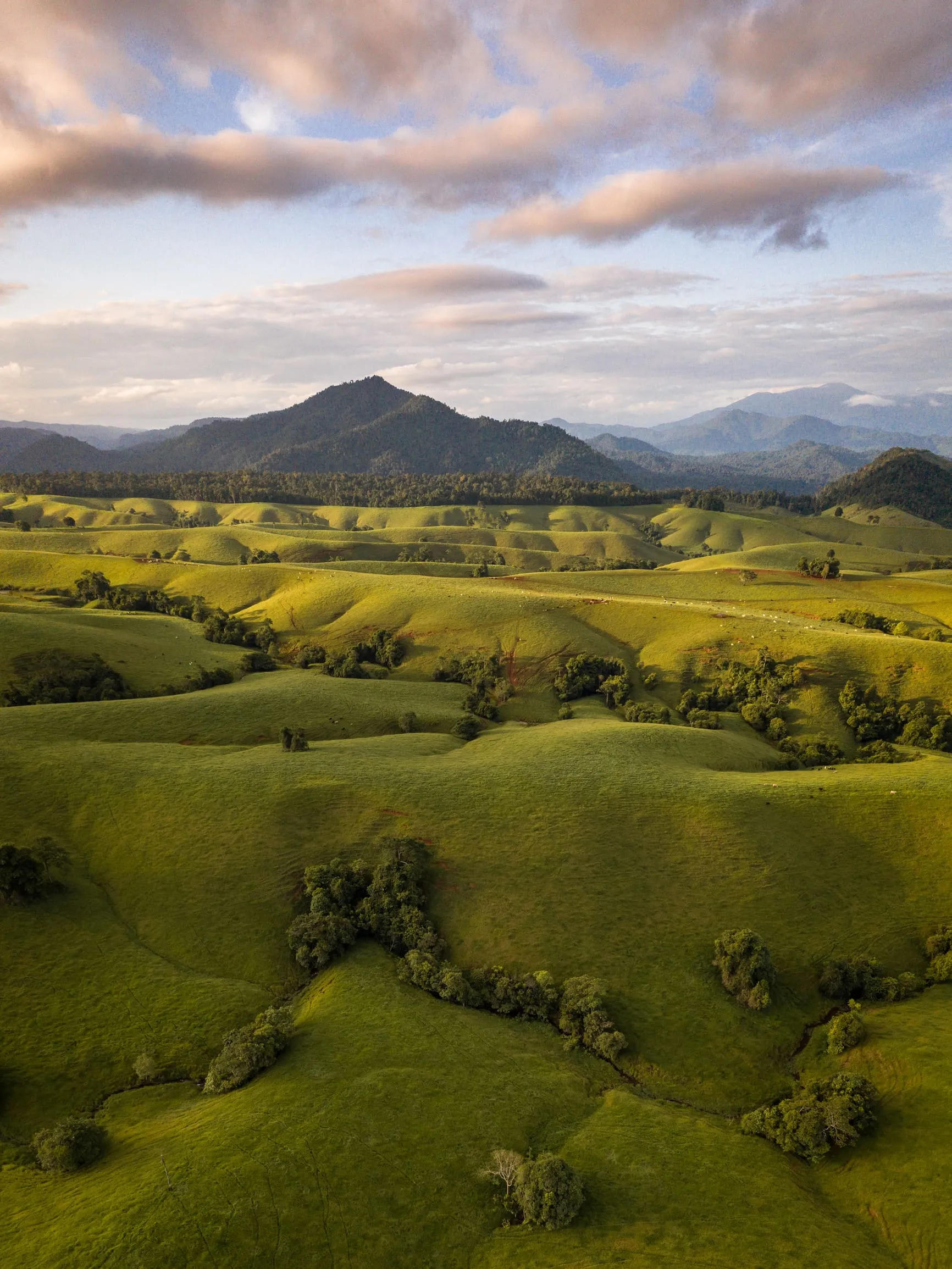 queensland tourist destinations