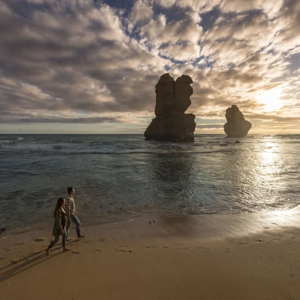 reverse tour great ocean road