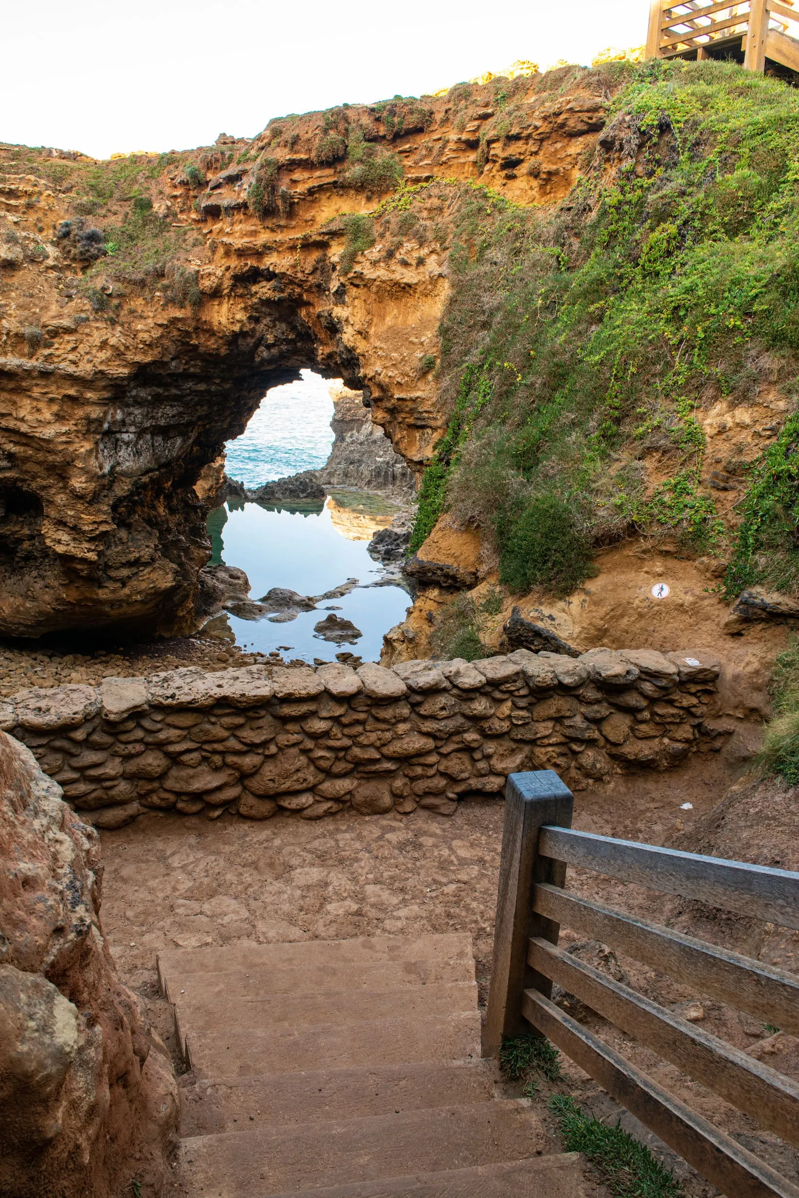 things to see along the great ocean road